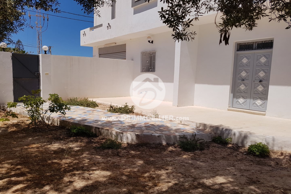 L276 -                            بيع
                           Villa Meublé Djerba