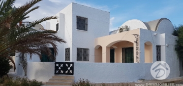 L175 -                            بيع
                           Villa Meublé Djerba