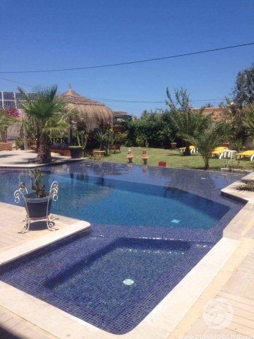  L245 -  Sale  Villa with pool Djerba