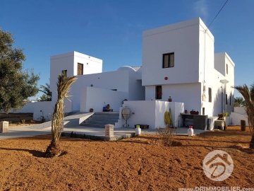 L246 -                            بيع
                           Villa Meublé Djerba