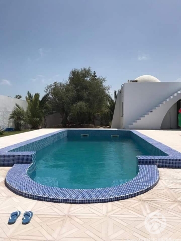  L248 -  Sale  Villa with pool Djerba