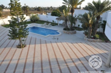 L267 -                            بيع
                           Villa avec piscine Djerba