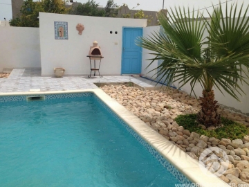 L277 -                            بيع
                           Villa avec piscine Djerba