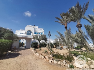  L347 -    Villa avec piscine Djerba