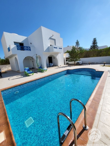 L356 -                            بيع
                           Villa avec piscine Djerba