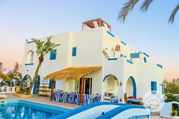 L369 -                            بيع
                           VIP Villa Djerba