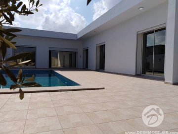 V204 -                            Sale
                           Villa avec piscine Djerba