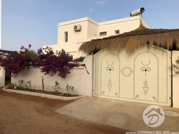 V266 -                            بيع
                           VIP Villa Djerba