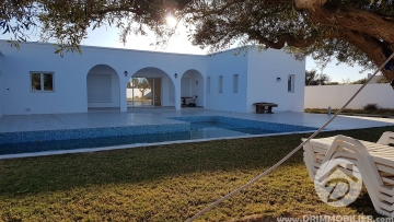  V273 -  Sale  Villa with pool Djerba