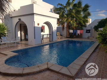 V340 -                            بيع
                           Villa avec piscine Djerba