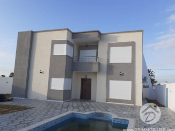 V361 -                            بيع
                           Villa avec piscine Djerba