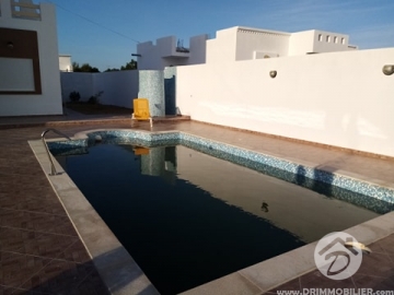 V366 -                            بيع
                           Villa avec piscine Djerba