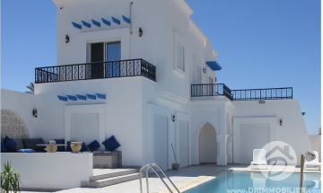V391 -                            بيع
                           Villa avec piscine Djerba