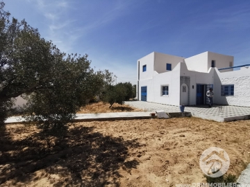 V475 -                            بيع
                           Villa Djerba