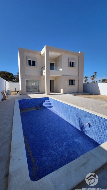 V591 -                            Sale
                           Villa avec piscine Djerba