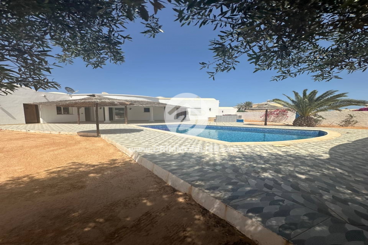 L410 -                            Koupit
                           Villa avec piscine Djerba