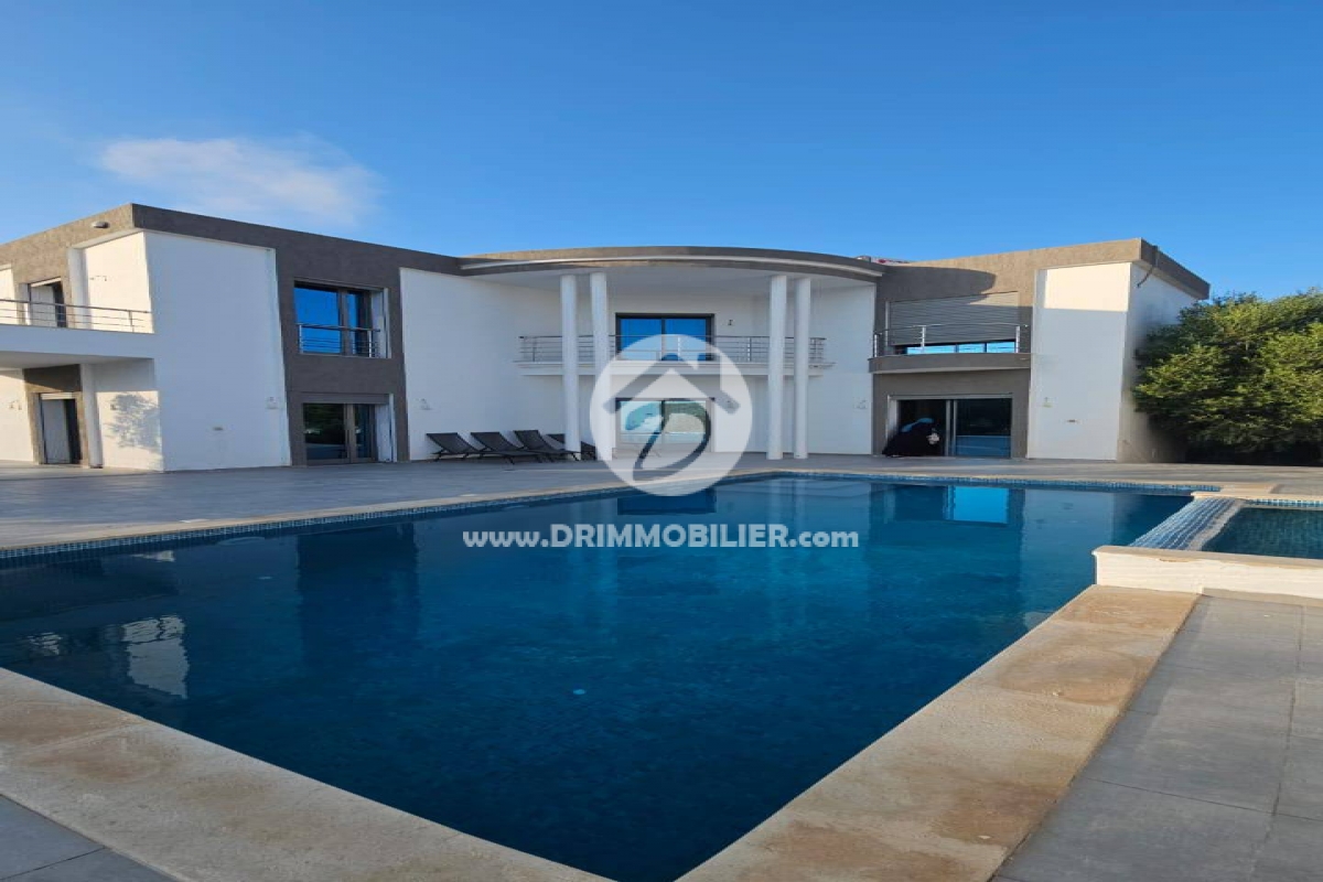 L416 -                            Sale
                           Villa avec piscine Djerba