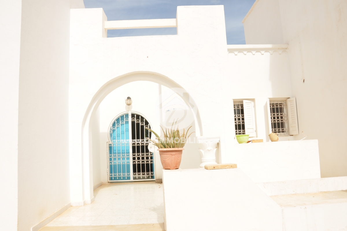 V181 -                            Koupit
                           Villa Djerba