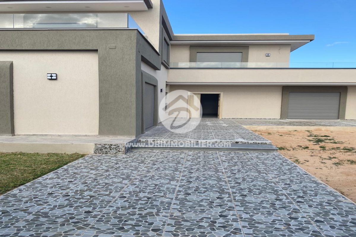 V720 -   Villa avec piscine Djerba