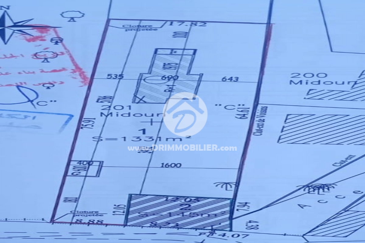 V724 -                            Koupit
                           Terrain Djerba