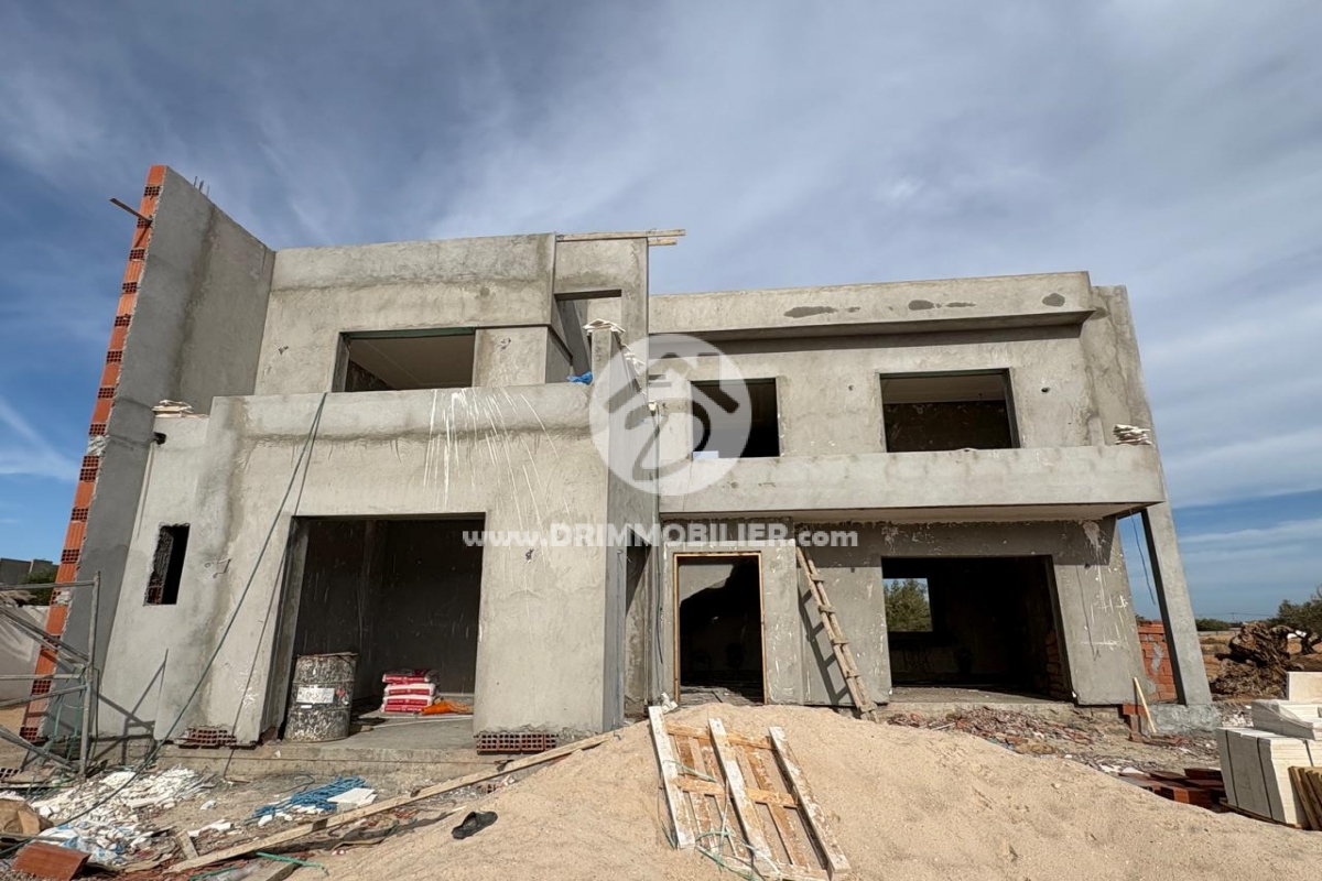 V728 -   Villa avec piscine Djerba