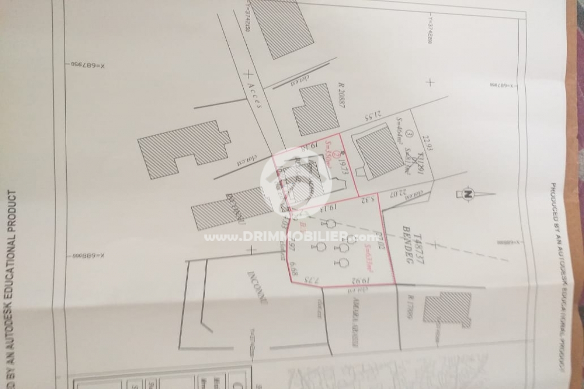 V742 -                            بيع
                           Terrain Djerba