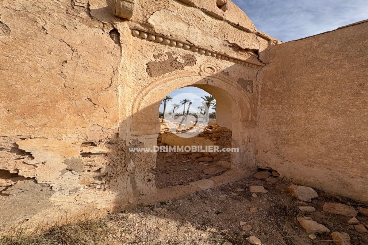 V758 -   Houch Djerbien Djerba