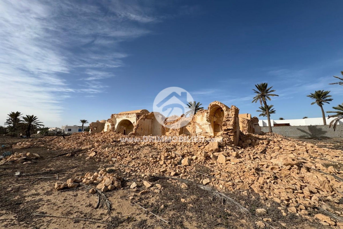 V758 -   Houch Djerbien Djerba