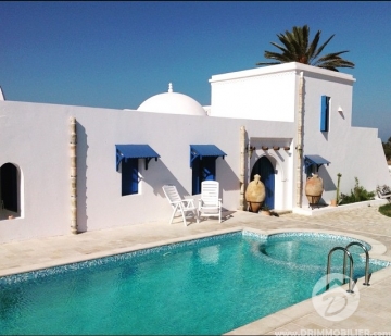 L178 -                            بيع
                           Villa avec piscine Djerba
