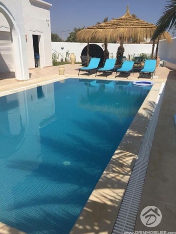 L259 -                            بيع
                           Villa avec piscine Djerba