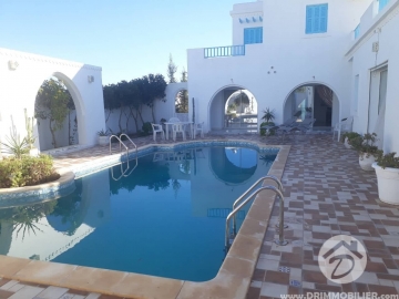  L282 -  Sale  Villa with pool Djerba