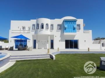 L301 -                            Sale
                           Villa avec piscine Djerba