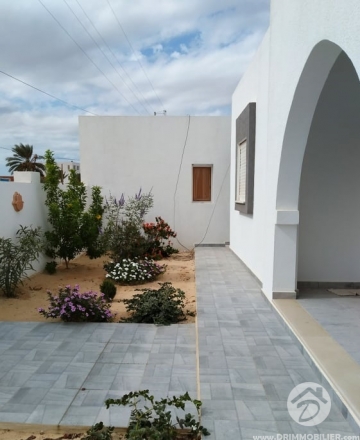  L312 -  Sale  Villa with pool Djerba
