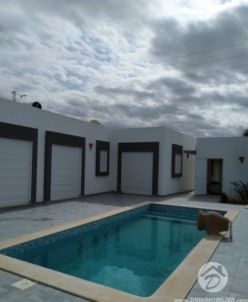 L312 -                            بيع
                           Villa avec piscine Djerba