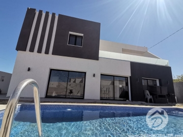  L349 -  Sale  Villa with pool Djerba