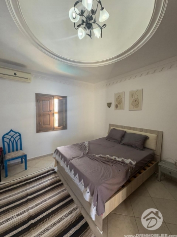 L353 -                            بيع
                           Villa avec piscine Djerba