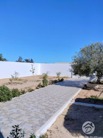  L365 -    Villa avec piscine Djerba