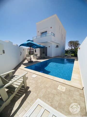  L375 -    Villa avec piscine Djerba