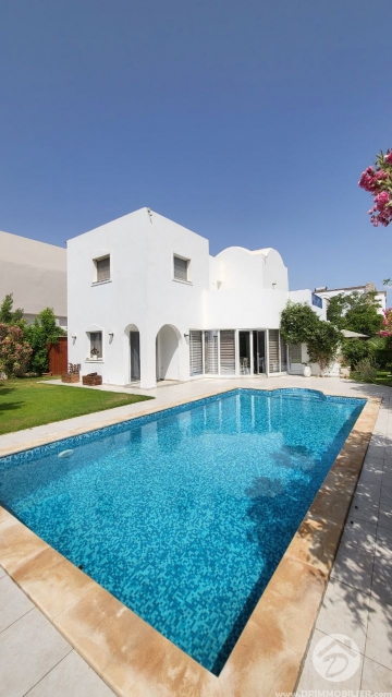  L386 -    Villa avec piscine Djerba