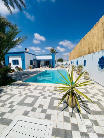  L397 -    Villa avec piscine Djerba