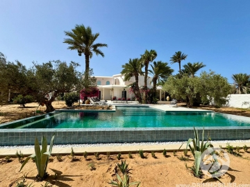  L411 -    Villa avec piscine Djerba
