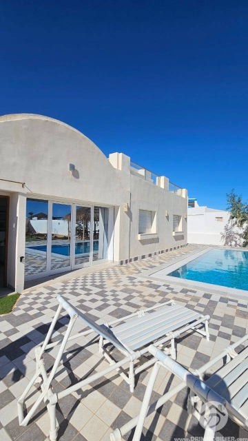  L419 -    Villa avec piscine Djerba