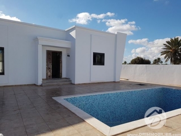 V212 -                            بيع
                           Villa avec piscine Djerba