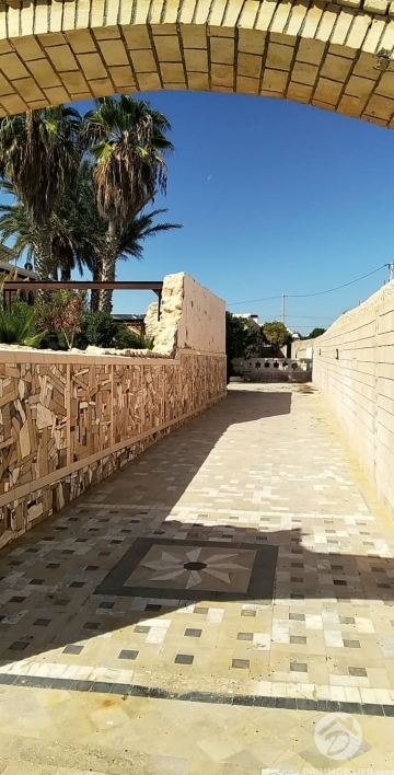 V392 -                            Sale
                           Villa Djerba