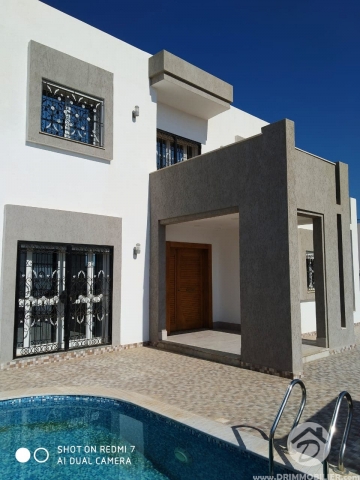  V399 -  Sale  Villa with pool Djerba