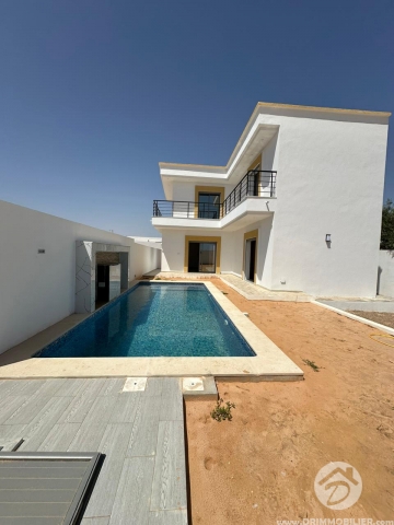 V642 -                            Sale
                           Villa avec piscine Djerba
