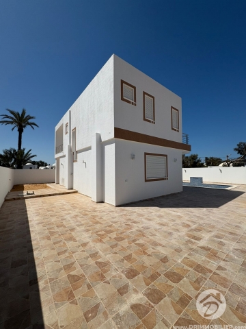 V698 -                            Sale
                           Villa avec piscine Djerba