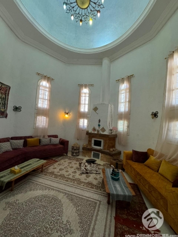 V702 -                            Sale
                           Villa Meublé Djerba