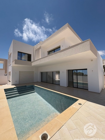  V707 -  Vente  Villa avec piscine Djerba