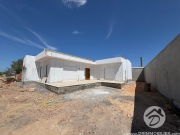 V713 -                            Sale
                           Villa avec piscine Djerba